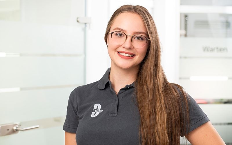 Isabell Stange